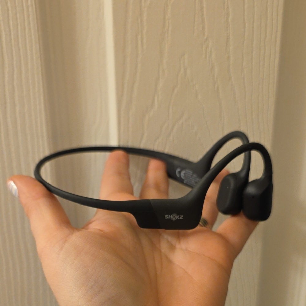 Shokz Black OpenRun Wireless Headphones